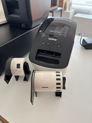 Impresora de Etiquetas Brother QL-700