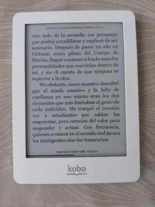 Ebook Kobo 6" + Funda de cuero