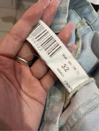 Falda vaquera corta Stradivarius botones azul 32