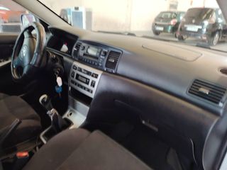 Toyota Corolla 2003