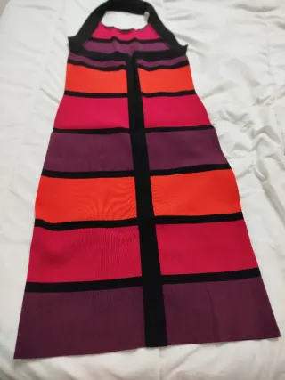 Vestido de tirantes con rayas