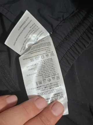 Pantalón Jordan Negro Talla 13-15 Años