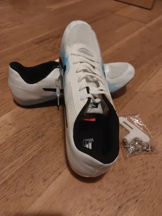 Zapatillas Clavos Atletismo Medaron