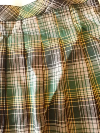 Falda de cuadros verde y multicolor