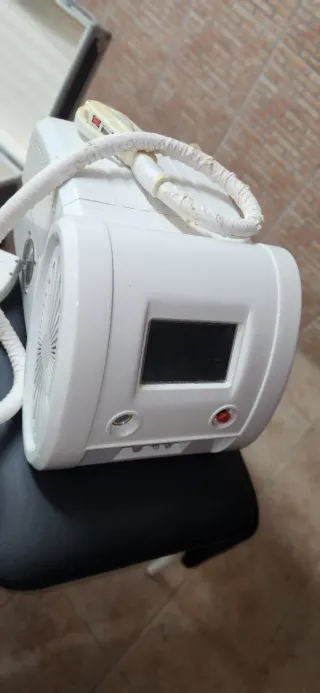 Máquina Depilación IPL Profesional Blanca