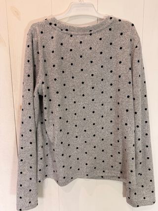 Jersey SHEIN gris lunares