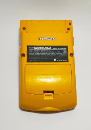 Console Game Boy Color gialla