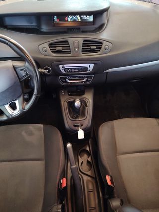 Renault Scenic 2016