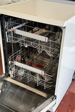 LAVAVAJILLAS AEG FAVORIT BLANCO DOS BANDEJAS