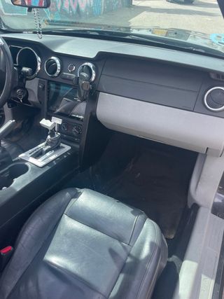 Ford Mustang 2011 GLP