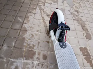 Patinete Eléctrico Blanco