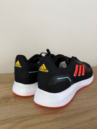 Scarpe Adidas Uomo Taglia 43