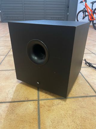 Subwoofer JBL con 2 satélites