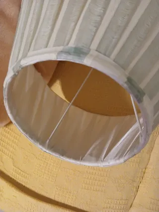 Tulipa de tela verde y crema