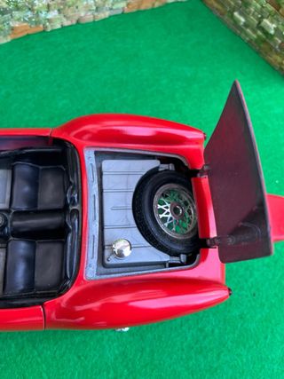 Ferrari 250 Testa Rossa 1957 – Bburago – 1:18