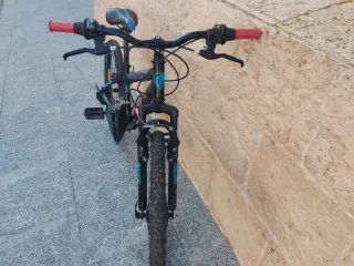 Bicicleta de montaña 24 pulgadas con suspensión