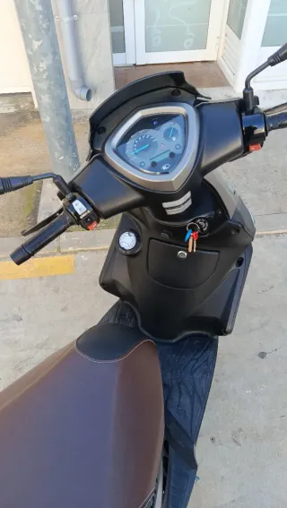 Moto Kymco Agility 125