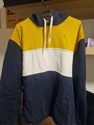 Sudadera con capucha de bloques de color