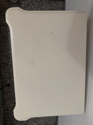 Habitación completa: 2 camas, cómoda, mesilla