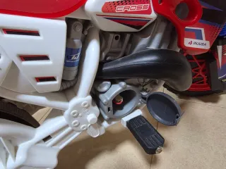 Moto de cross para niños roja y blanca