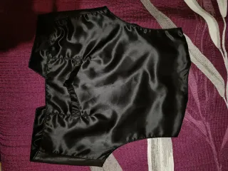 Chaleco de cuero elegante