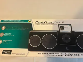 Altavoces compactos Logitech para iPod/iPhone