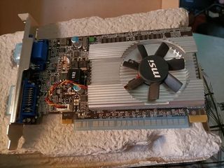 MSI N210 Tarjeta Gráfica 512MB DDR2