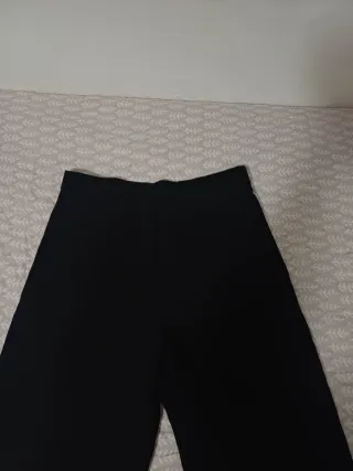 Pantalón de pinzas negro