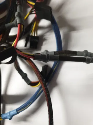 Fuente Alimentación FSP Epsilon 700W 80 Plus