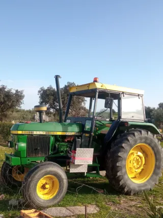 Tractor John Deere 2805S