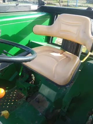 Tractor John Deere 2805S