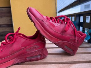 ROPA VARIADA MUJER Y HOMBRE