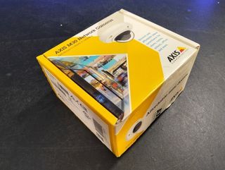 Cámara IP 1MP Axis M3044-V Mini Dome 720p PoE