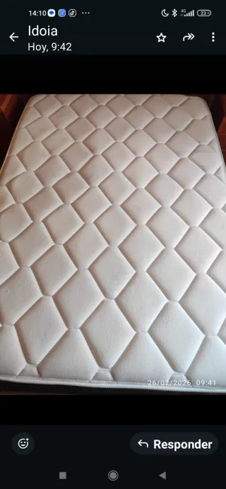 Colchón cuna y colchón  grande