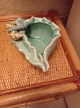 Portatutto a tema marino in ceramica