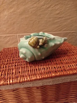 Portatutto a tema marino in ceramica