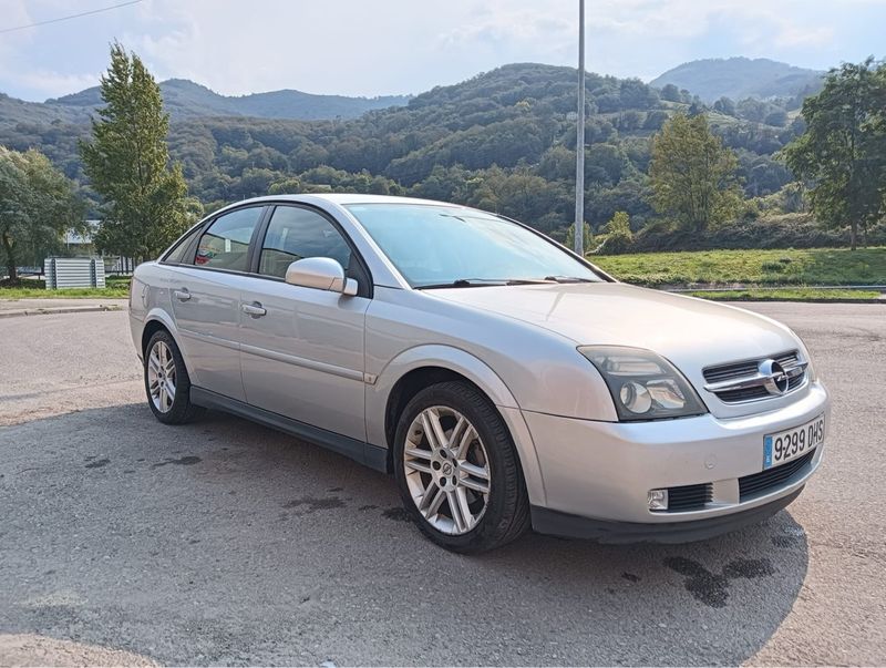 Opel Vectra 2008 - foto 1