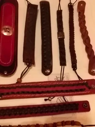 Braccialetti in pelle artigianali per uomo