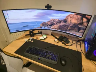 Monitor Samsung G9 Curvo