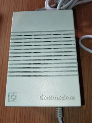 Fuente Alimentación Amiga 500 Commodore Averiada