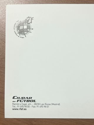 Postales firmadas Piqué y Xavi Selección Española