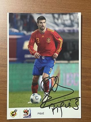 Postales firmadas Piqué y Xavi Selección Española