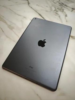 iPad 2021 10.2 64GB WiFi Grigio Siderale