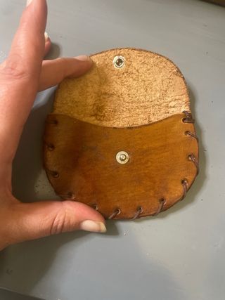 Cartera de cuero artesanal 10x7cm