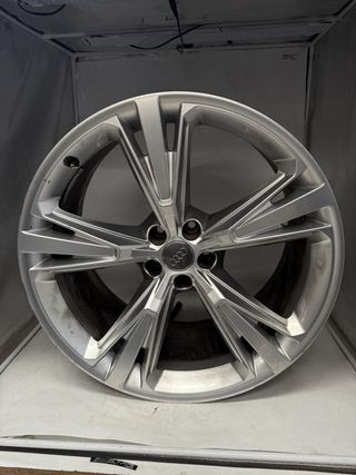 Juego llantas 21 pulgadas originales Audi SQ8