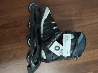 Patines en línea negros