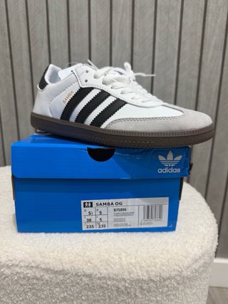 Adidas Samba Blancas y Negras