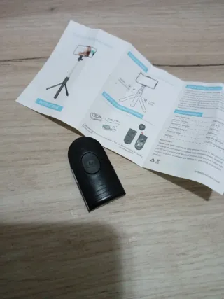 Palo Selfie Trípode con Mando