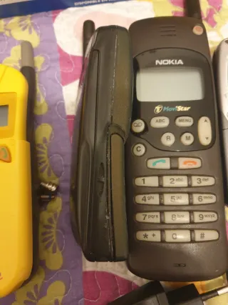 Pacchetto Telefoni Cellulari Nokia, Alcatel, Trium