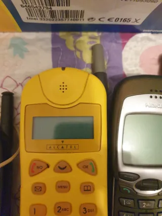 Pacchetto Telefoni Cellulari Nokia, Alcatel, Trium